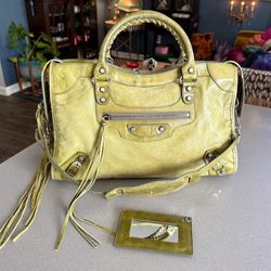 BALENCIAGA Classic Vintage Olive Green Lambskin Leather City Tote Bag