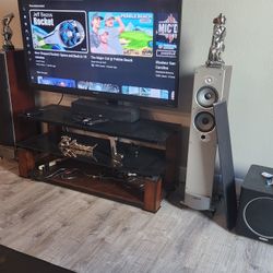 All Polk Audio...Sounds awesome 👌 