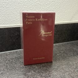 Baccarat Rouge 540 Cologne