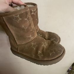 Brown Uggs Size 1 Girls 👧 