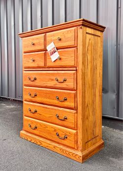 Vargas Furniture Solid Oak Tall Dresser -  Free Delivery 🚚 Tampa & Surroundings
