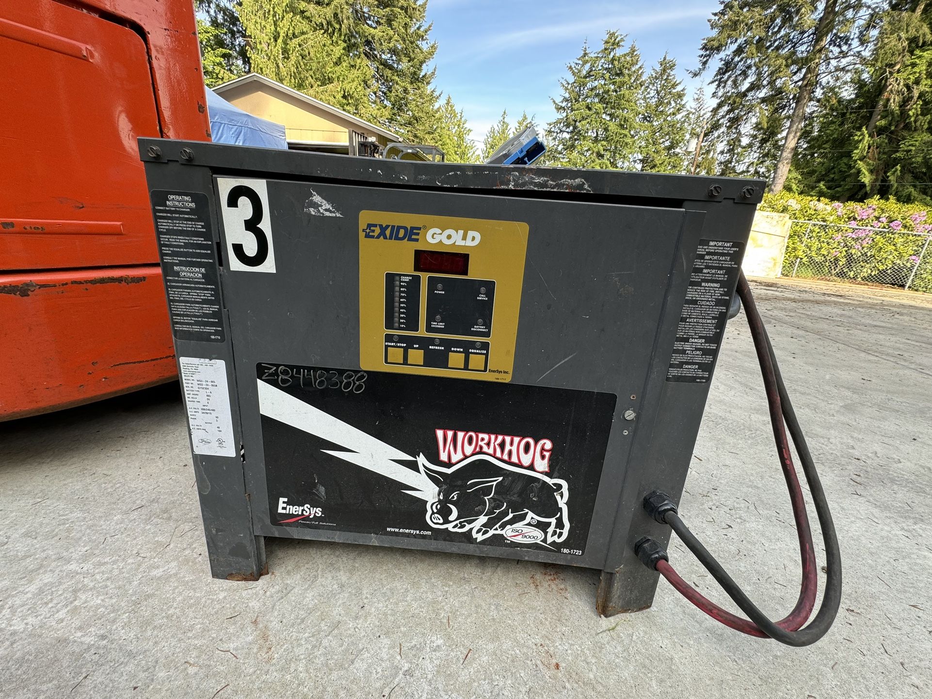 48 Volt Forklift Exide Gold / 220Volts 3 Phase