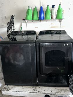 Samsung Smart Washer Dryer Set