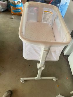 Free baby bassinet