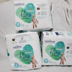 Pampers pure protection diapers size 4.