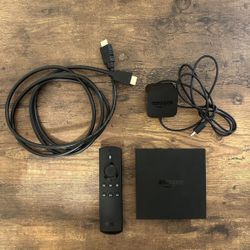 Amazon Fire TV 1st Gen Streaming Box CL1130 Bundle