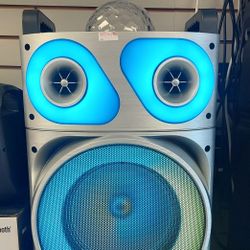 MaxPower Party Speaker With Mic & Bluetooth Brand New Cash Deal $129.