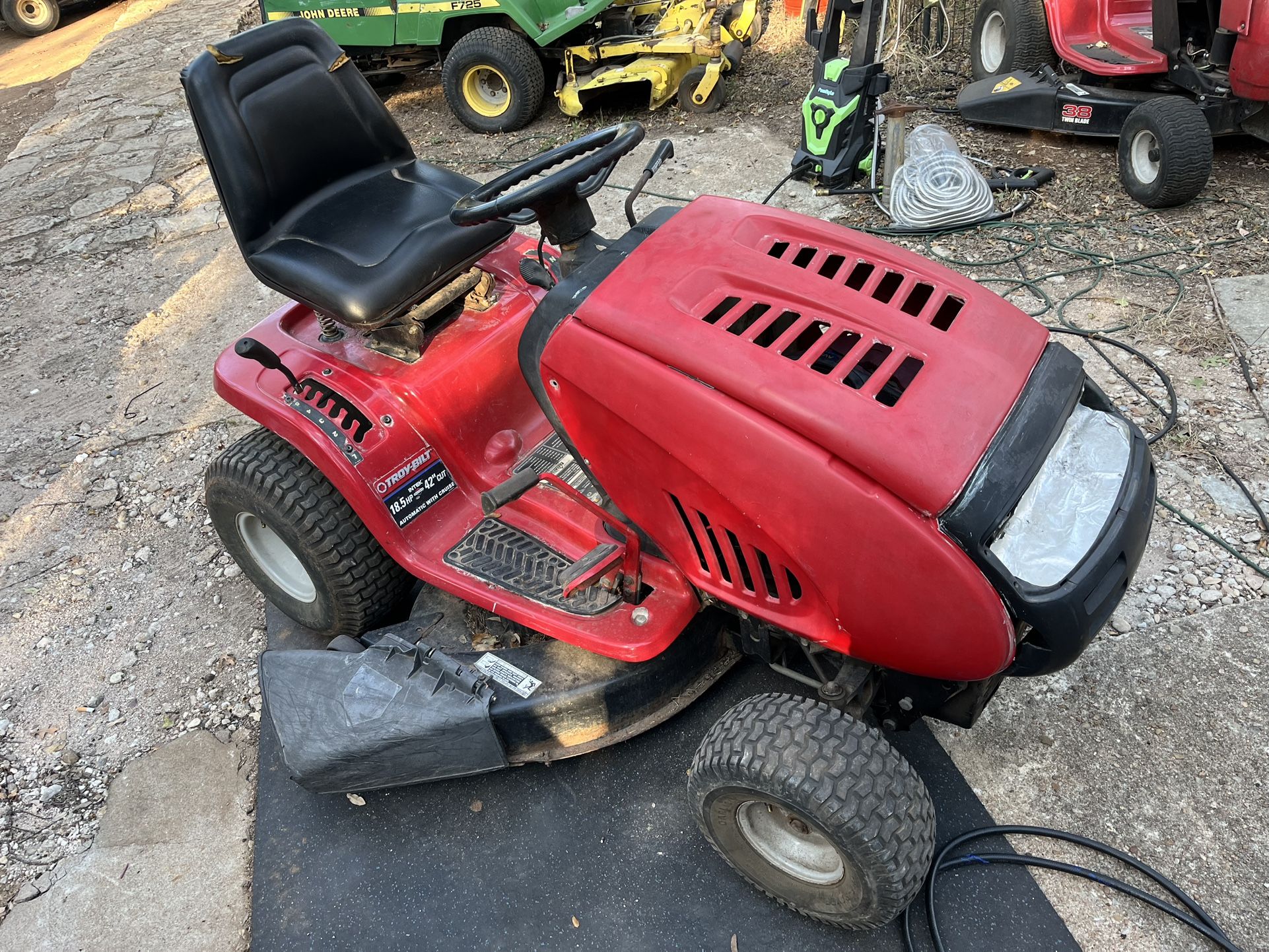 Troybilt 42” Riding Lawn Mower 18.5hp