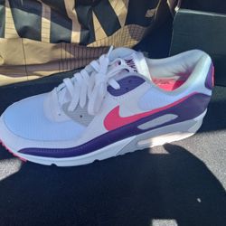 Brand New Nike Airmax 90 Size 13 Womans