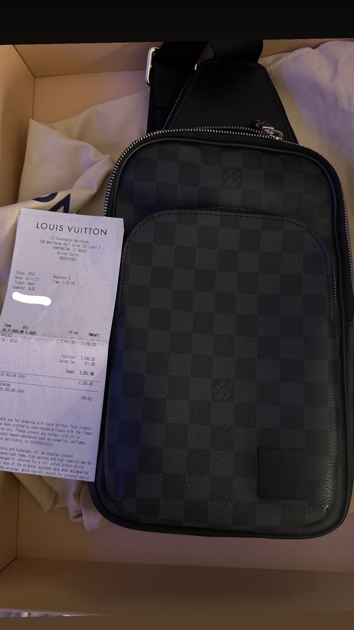 100% Authentic Louis Vuitton Avenue Sling Bag