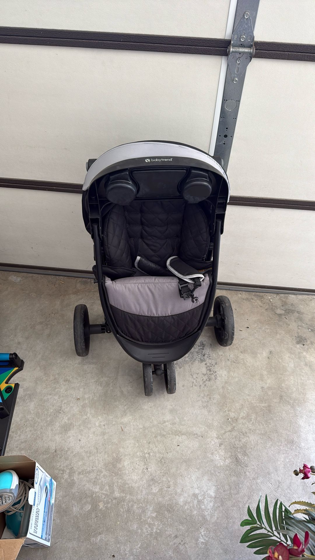 Baby Trend Lightweight Stroller β Compact & Travel-Ready!