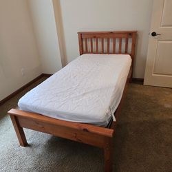 Solid Wood Twin Bed