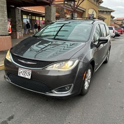 2017 Chrysler Pacifica