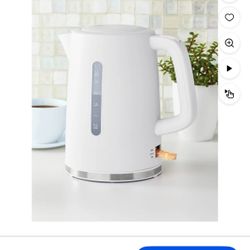 Mainstays 1.7L Electric Kettle, Color White,