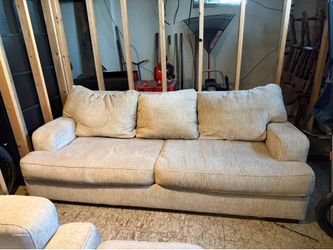 Couch/Chair/Ottoman