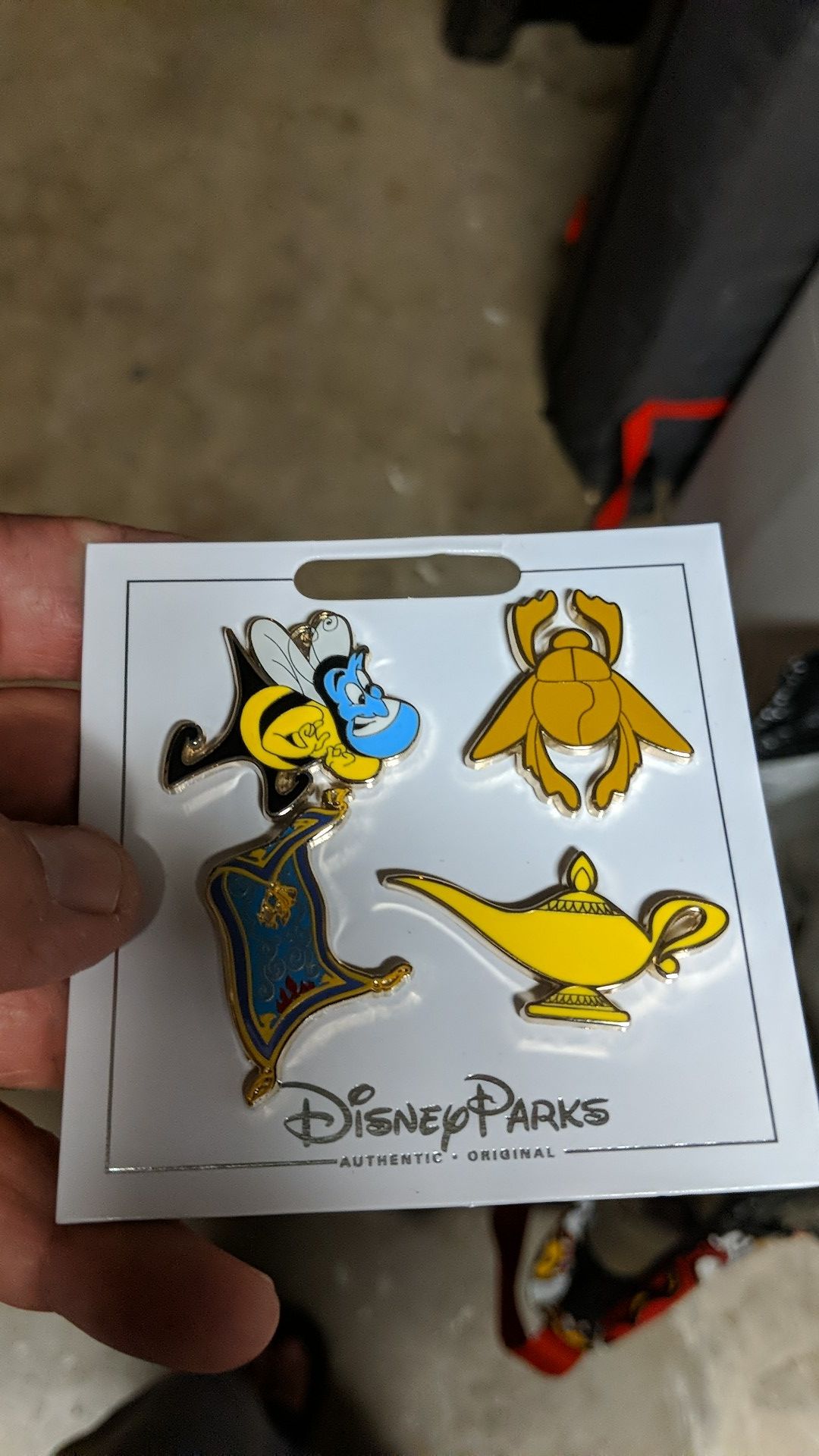 Disney Aladdin collectible pins set new 10$