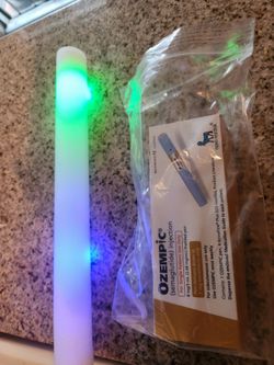 Flashing l e d light stick ..😉