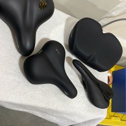 Bike Seats X4 (unused)