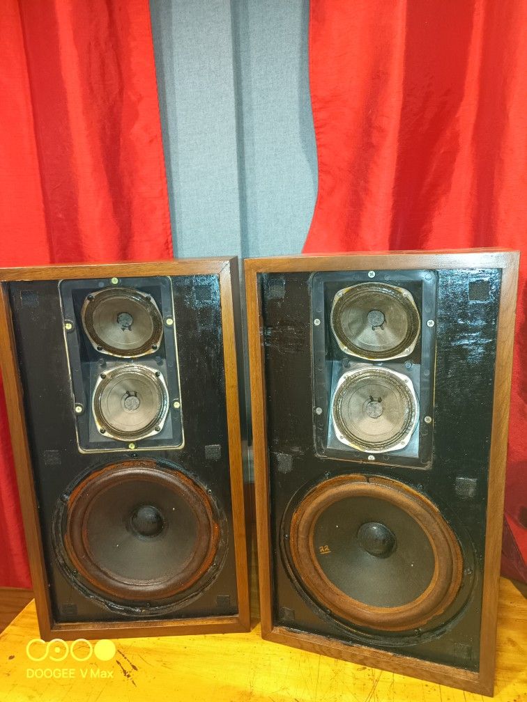 Acoustic Research AR 2 Speakers Vintage Audiophile Rare