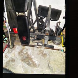 Olympic Bench And Weights. 2-10/4-25/45-lb Olympic Bar No Leg Press