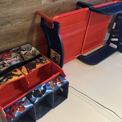 KIDS SPIDER-MAN BED AND TOY CHEST BED IS NEW 