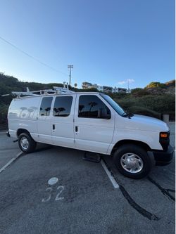2011 Ford E-250