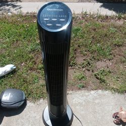 !! Floor Fan With Remote