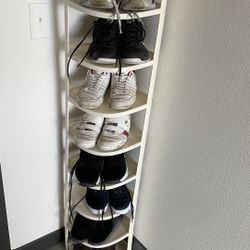 Shoe stand