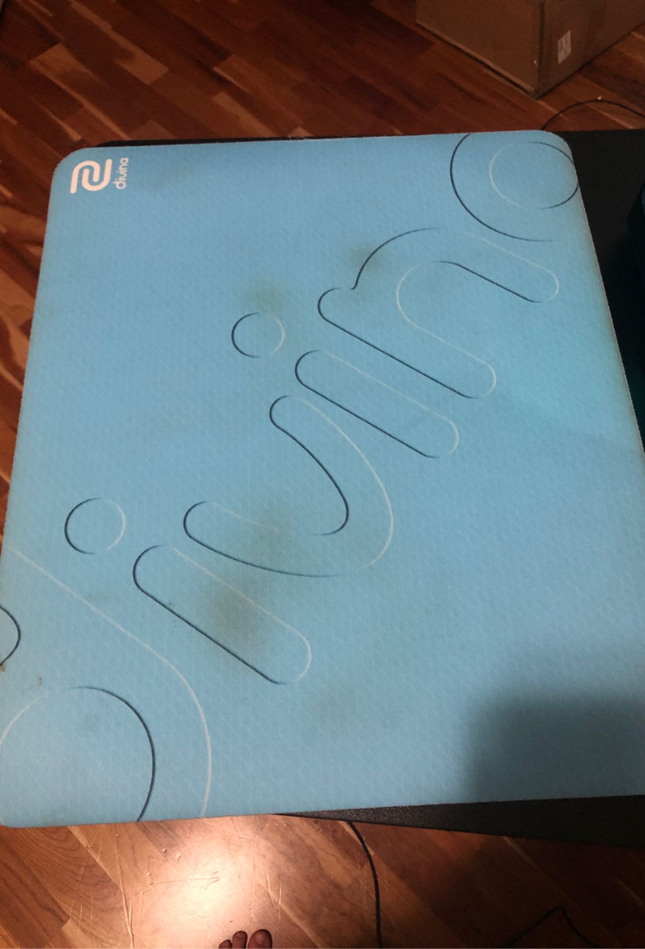 Zowi divine mouse pad has a little stains used for 2 months