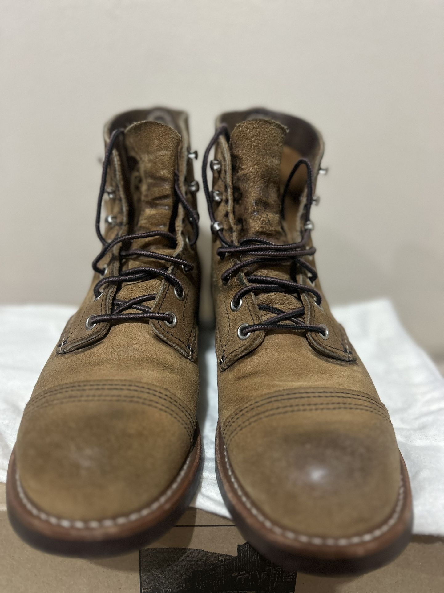 Red Wing boots Iron Ranger