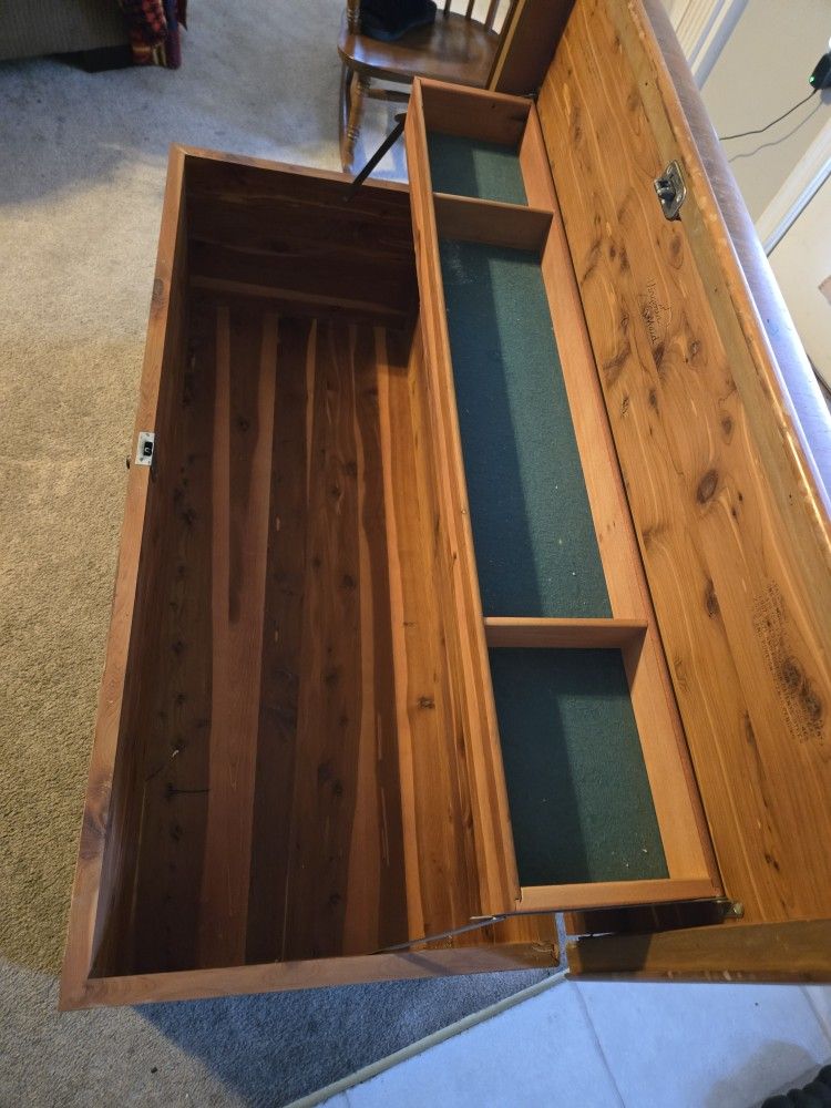 Storage Bench