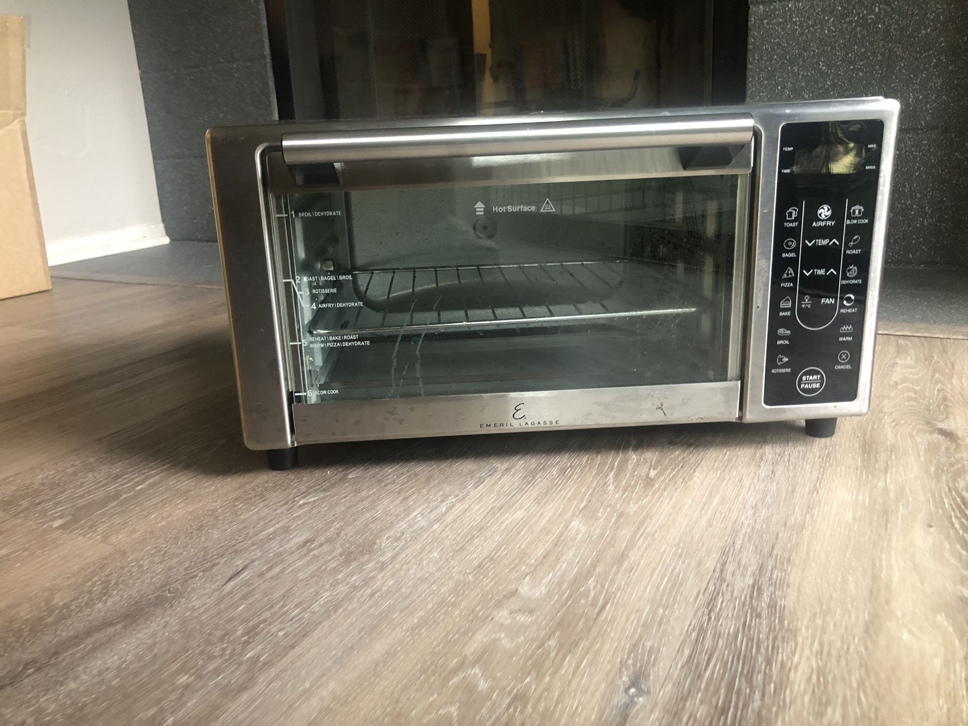 Emeril Lagasse Oven and Power AirFryer 360 Plus Toaster Oven 1500 Watt