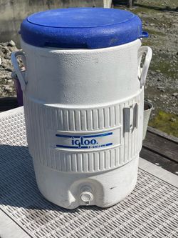 Igloo Water Cooler 5 gallon