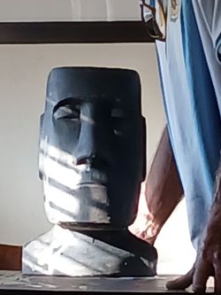 2 Dark Stone Moai Head Sculpture Figurine
