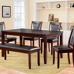 Harlow 6-Piece Dining Set with Bench … Like New
