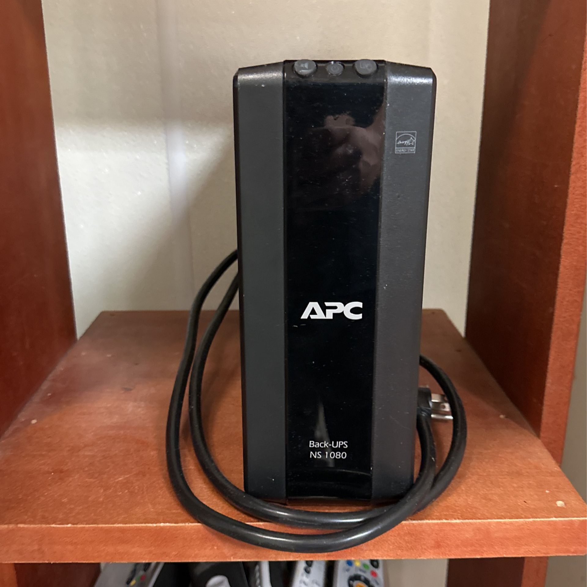 APC Battery  Backup 1080