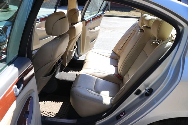 2013 Hyundai Genesis