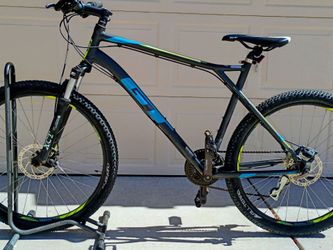 27.5 inch GT Aggressor mountain bike