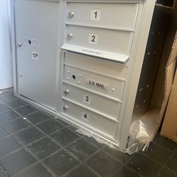 Brand New Commercial Mailbox With Parcel Locker