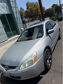 Honda accord v4