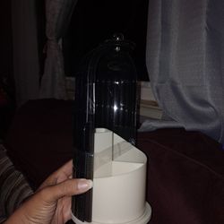 Rotating Make Up Brush Storage