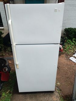 Working White Maytag Fridge