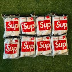 Supreme Socks