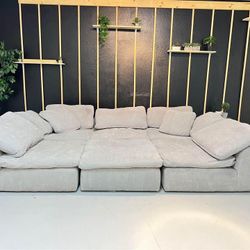 Cloud Sectional Custom Same Day Délivery 