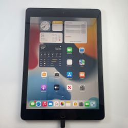 Apple iPad 5 32GB Cellular UNLOCKED 9.7” Fully Functional $175