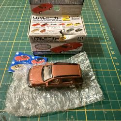 Mercedes-Benz M-Class SUV by Hongwell/Cararama. Real Mini Car Collection" box from Maruka