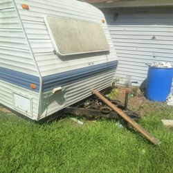 Camper