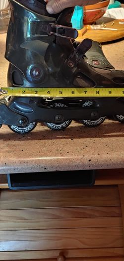 Gently used Spiritblade Rollerblade in-line skates