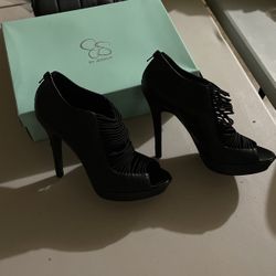 Jessica Simpson Black High Heels 