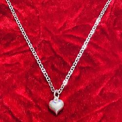 925 ❤️ Silver ❤️ necklace ❤️ With  ❤️ Heart ❤️ Pendan 